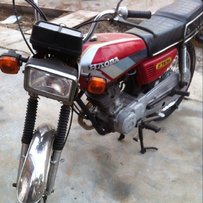 代友出售白金本田1台，花猫2台，珠江1台