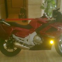 {代友出售}珠海南屏出售 春风650TR  可接小刀