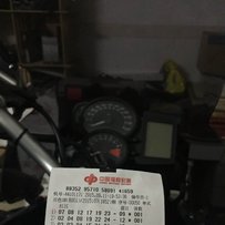 自刀5000，代友出09年原板原漆F650GS