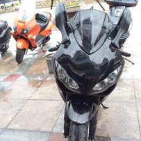 09带ABS欧版高配CBR1000已经出售，剩CB400四代一口价33500