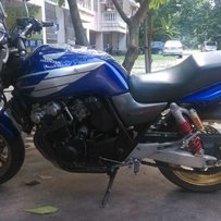 广州番禺代友出售精神企理CB400 VTEC1