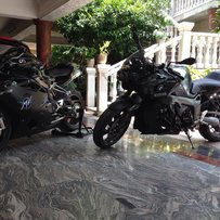 广东梅州出11Agusta F4 11.5万 .10BMW K1300R10.5万