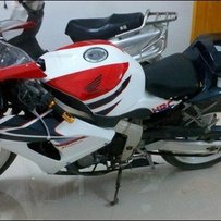 广西桂平 代友卖CBR19 期