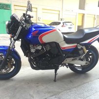 湛江赤坎地区出07年的CB400vtec3代，车况精神，原版不原漆，灯泡换了疝气灯泡！！！！
