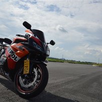 出售美版07cbr1000