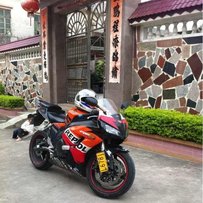 广东惠州出售09年R1和07CBR1000