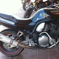 茂名出售00年铃木匪王 GSF1200