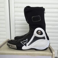 广西柳州代友出售全新闲置丹尼斯顶级钛金内靴 丹尼斯手套 A星手套