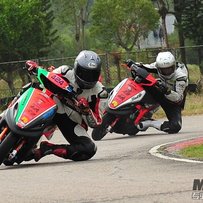 ≮代友发帖≯广西南宁3W出售2台落场版福喜