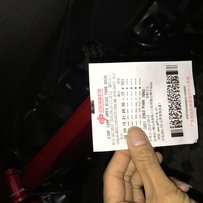 代友出出自用精神14年2月Y牌川崎Z250必须过户，刚做完大保健才年审至：18年2月~好....