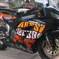 广东汕头出售05CBR1000RR