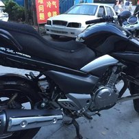 14年铃木黑色GW250