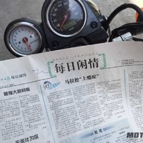 03年铃木SV400 和04年大魔鬼