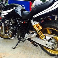 清远地区代友发帖出超精神94CB400