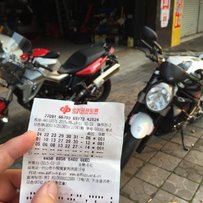 宝马F800R(85000)3800公里原版原漆    MV1078RR（10万）9100公里原版原漆