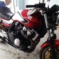 出售精神CB400三代一台！！！