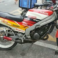 顺德市出售一台cb400 一台TZR