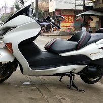 本人因换车，出本田佛沙250一台