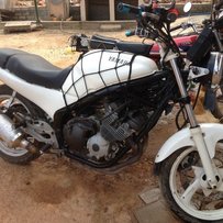 雅马哈XJ600警用车改街跑