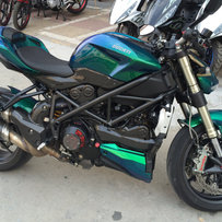 新塘出售杜卡迪街霸