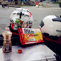 番禺出宝马6系揭面盔