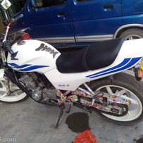 出售精神蓝宝石