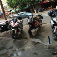 代友出售05款鈴木gsx1000r