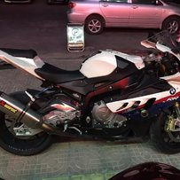 惠州出13年BMW  S1000RR 和  08 CBR1000