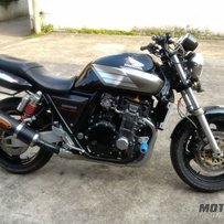 更新大魔鬼降价出售97CB1000.喜欢的朋友快来电.车多为患.