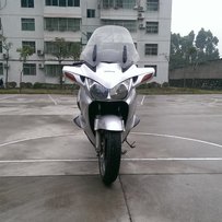 出一台07年ST1300超级旅行巡航车！