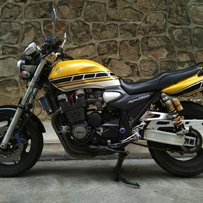 出售大贱人（带牌照00款XIR1300多改件）