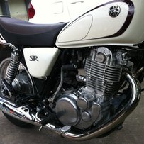 番禺出日本回来的SR400