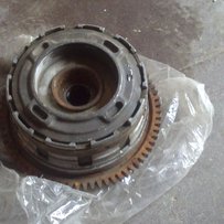 出2条铃木400和750拆车曲轴总成