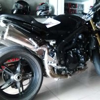 广州增城代友出售06年英国凯旋1050 急秒