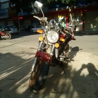 代友出售精神帅气小黄蜂250