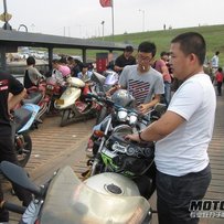 广东佛山出售 亚普利亚 绝代二冲二者 RS250