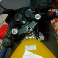 东莞石碣 代友出99年CBR600  F4