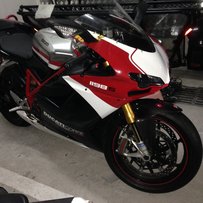 限量版11年杜卡迪1198S和12年 ABS版 CBR1000rr