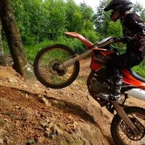 13年 波速尔歼一 国产越野