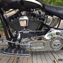 广东江门出售哈雷100周年纪念FAT BOY