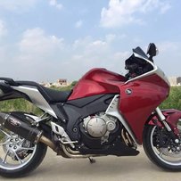 番禺出本田VFR1200F
