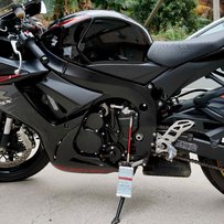 GSXR-600@11年12月@换VFR800或600CC左右车@或卖！