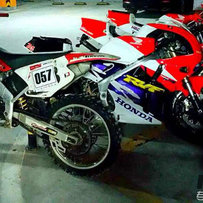 GZ代友出售01款 本田CR125cc 厂车