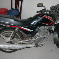 恩平转台手续齐但缺审的铃木GT125价钱一步到位3500，议价勿扰，谢谢