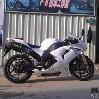 福建出售白色06年川崎10R