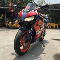 番禺割爱出售精神“本田07款CBR1000”