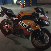 广州金沙洲 出售 07 CBR1000RR