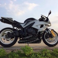 黄金排量08款CBR600