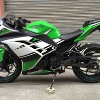 2013年川崎忍者300 纯水下柜不到半年