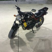 东莞出售精神CB400二代